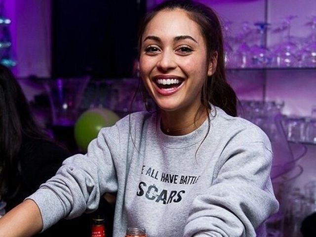 VocĂȘ conhece Lindsey Morgan?