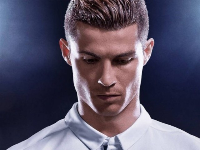 CR7