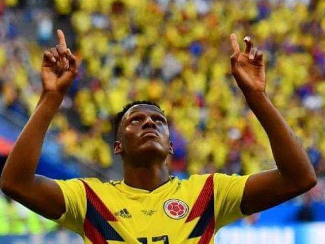 YERRY MINA