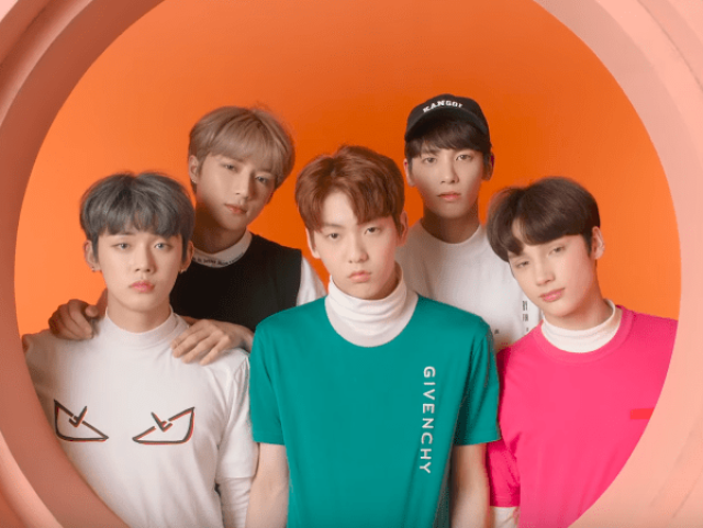 Qual é o MV de K-POP?