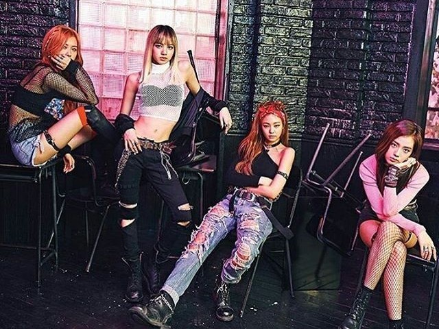 Boombayah - BLACKPINK