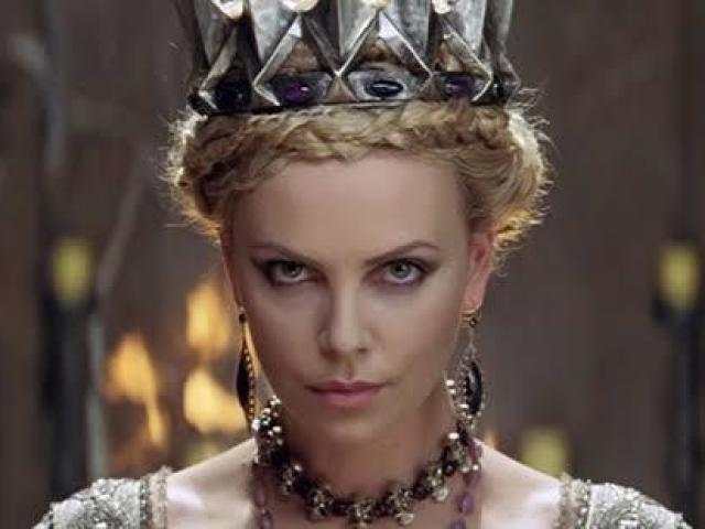 Rainha má