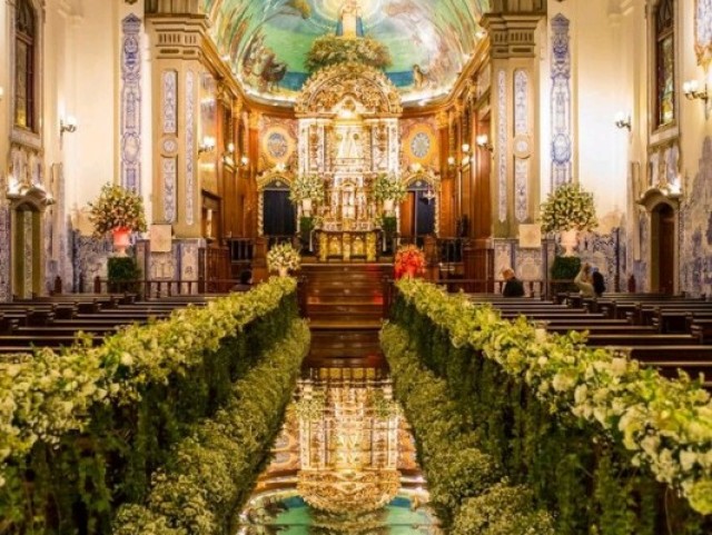 Na igreja