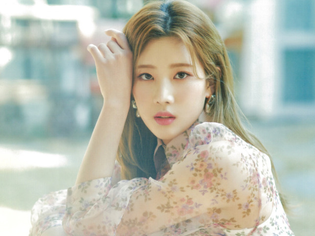 Kim Lip