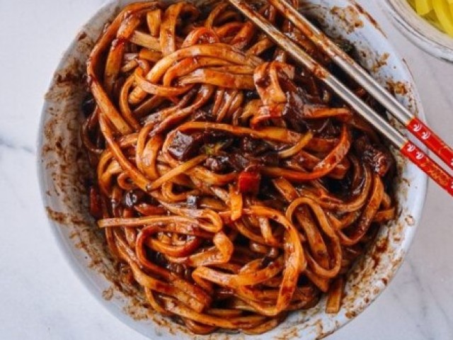 Jajangmyeon