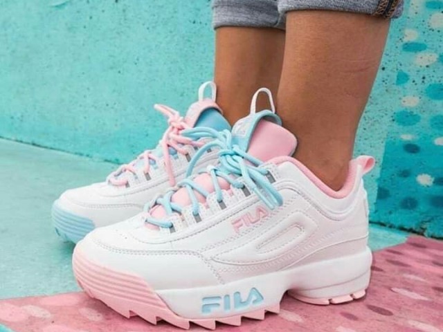 Fila!