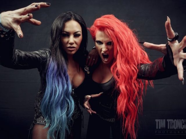 Carla Harvey/Heidi Shepherd (Butcher Babies)