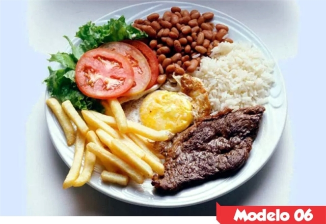 Arroz,Feijão,Salada,Ovo,Bife,Batata frita.