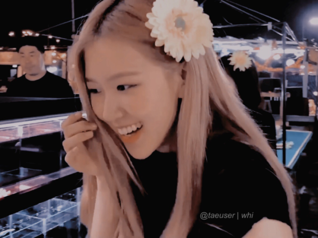 →˚₊ ROSÉ!