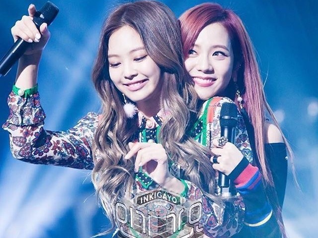 Jisoo e jennie