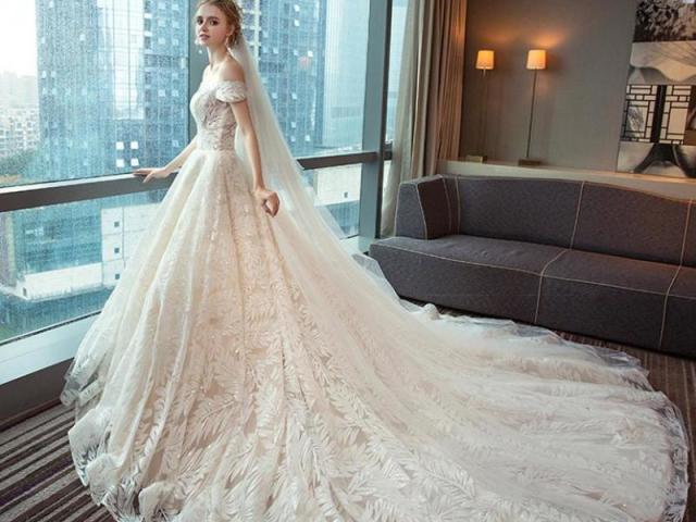 Qual vai ser seu vestido deslumbrante de casamento?