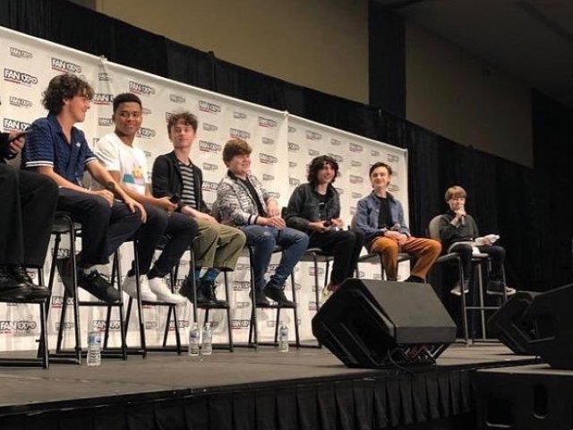 Quem dos meninos do cast de It: a coisa você namoraria?