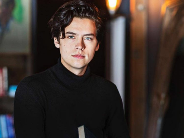 Você sabe tudo sobre Cole Sprouse?