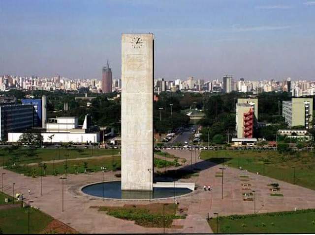 Eu tava procurando um lugar diferenciado pra transar