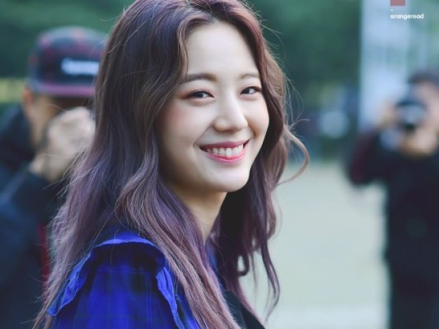 Visual e Face - Gyuri
Center - Jisun
