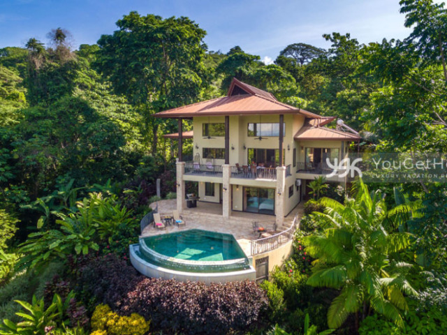 Casa Tropical!