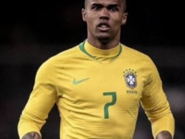 Douglas Costa