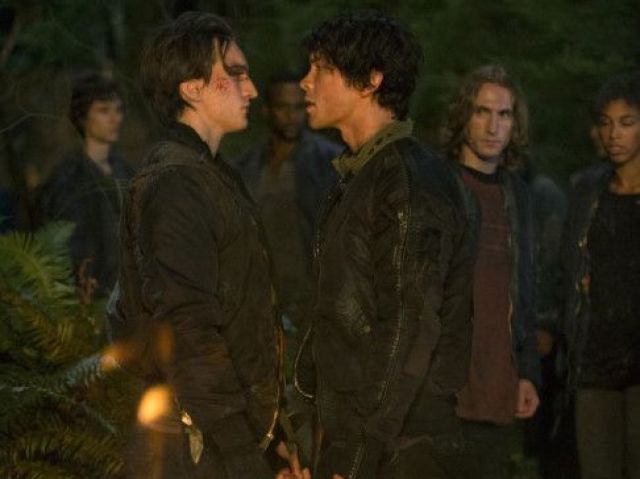 Quem seria seu namorado em the 100?