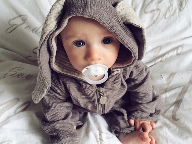 Um belo menino