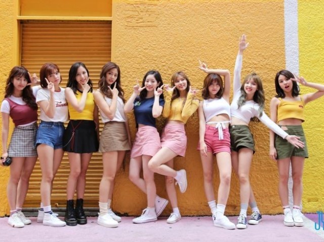 Você realmente conhece o TWICE?