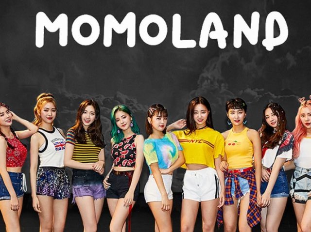 MOMOLAND