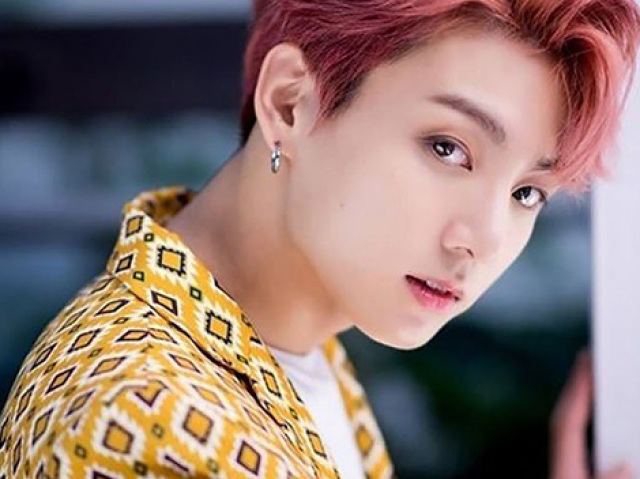 Jungkook (Jãocu ou João biscoito)