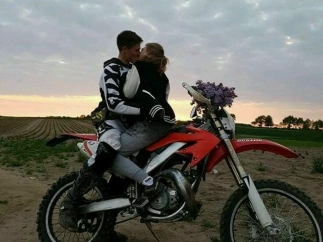 De moto❤