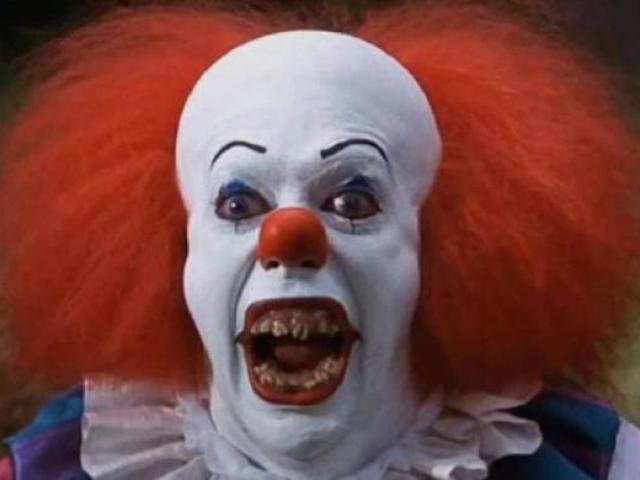 IT (1990)