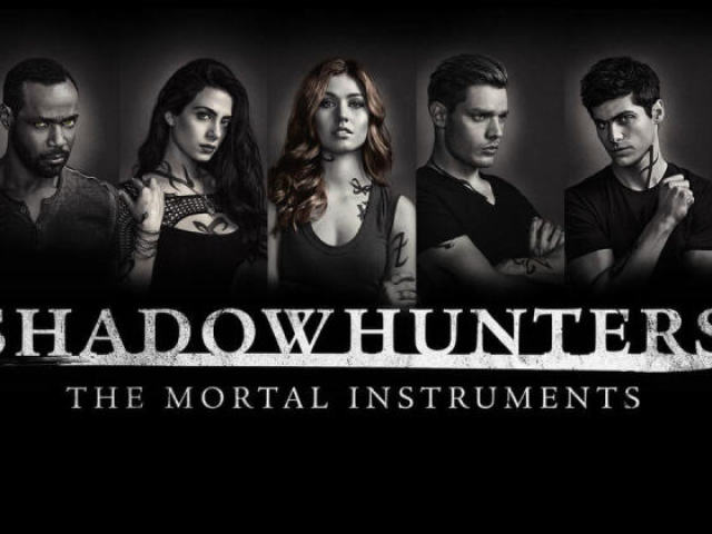 Você conhece a série shadowhunters?