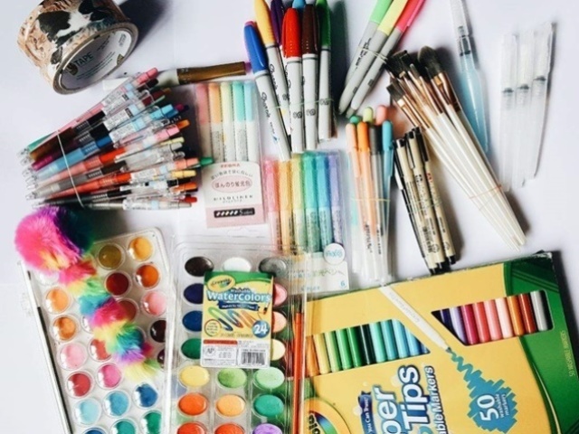 Escolha seu material escolar de 2020!