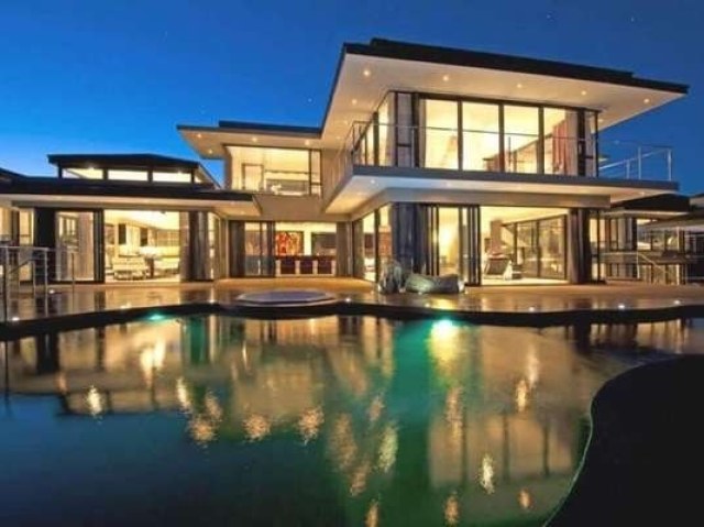 Casa Luxuosa