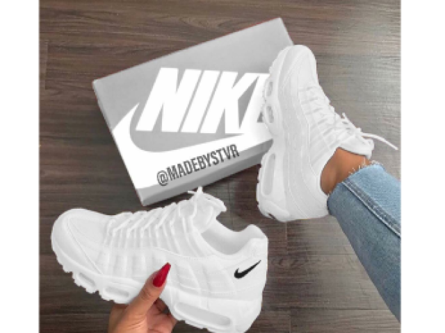 Nike básico e bonito