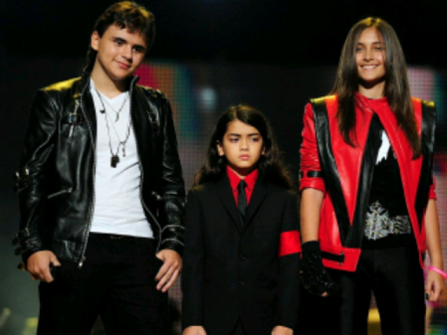 Qual dos filhos do Michael Jackson você seria?