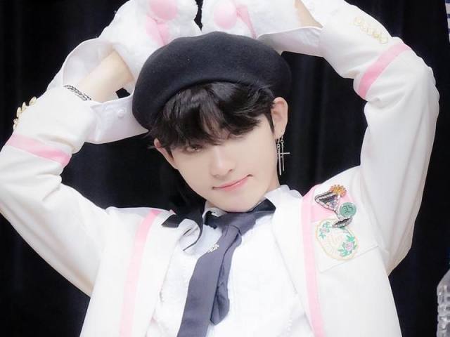 Hwall