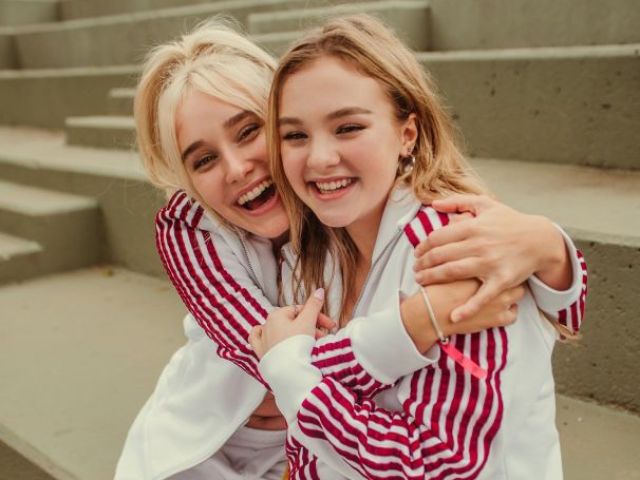 Você seria prima de Sofya e melhor amiga de Sina♥️🇩🇪🇷🇺