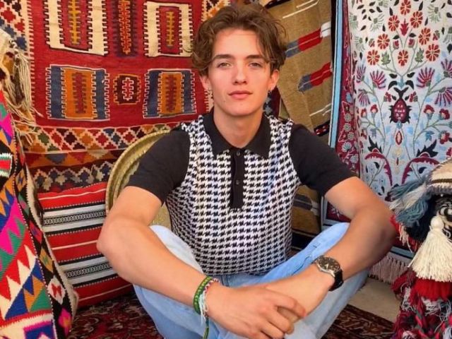 O que você seria do Noah Urrea? 🇺🇸♥️