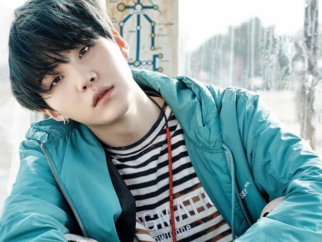 Seu namorado perfeito seria o Suga!