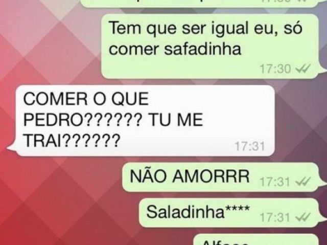 gosta só de mandar mensagens pra as amigas?