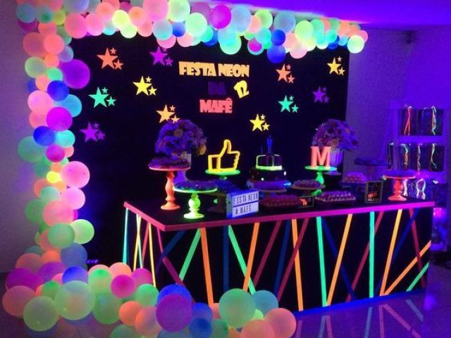 NEON