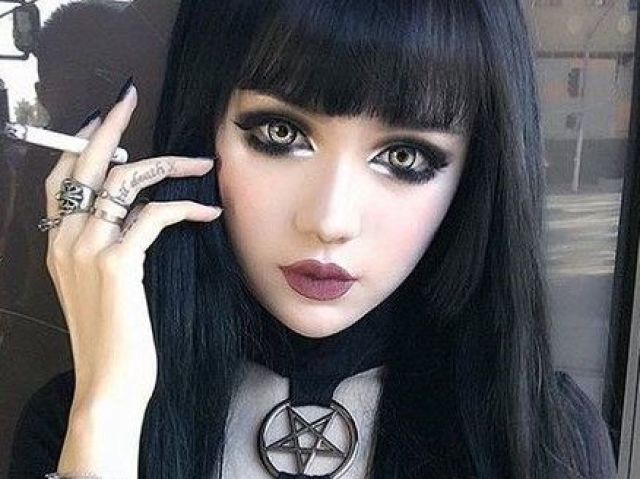 Ulzzang gótica