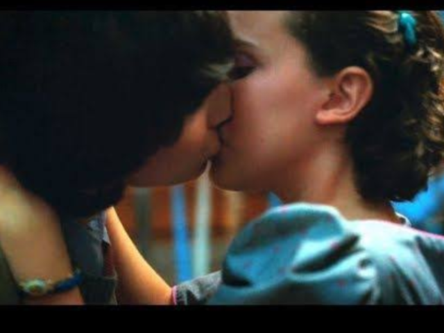 Qual Casal é você em Stranger Things?