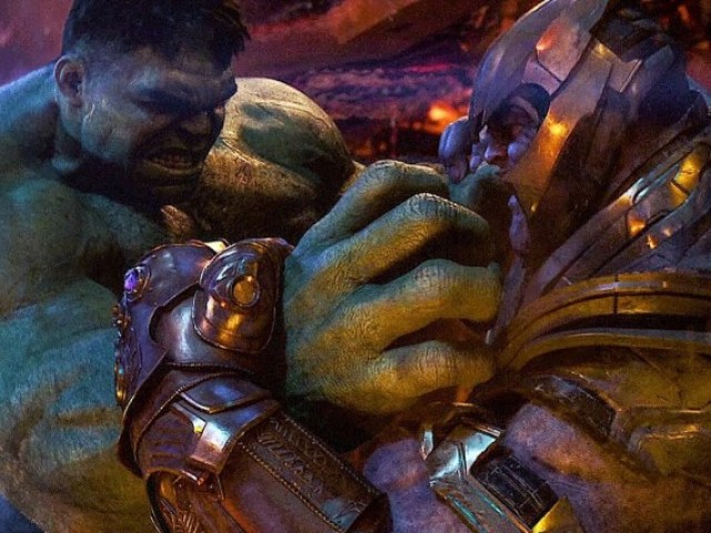 Hulk VS Thanos