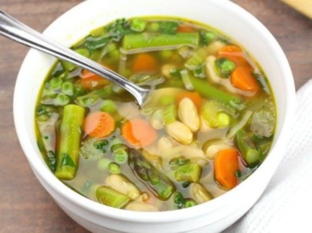 Sopa de vegetais.