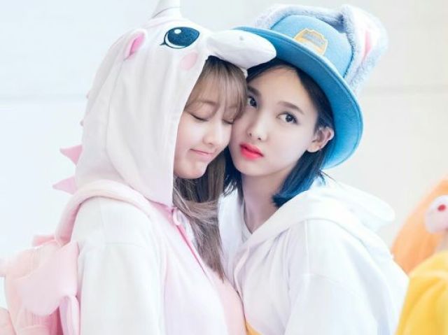 JiHyo e NaYeon