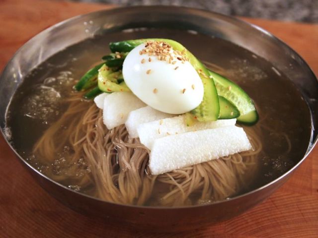 Naengmyeon