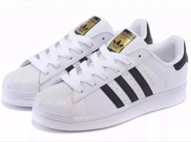 tenis ADIDAS branco e preto