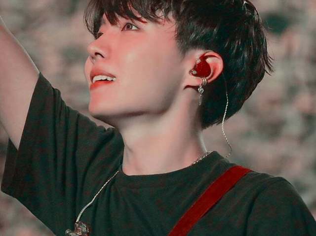 ➢ Hoseok