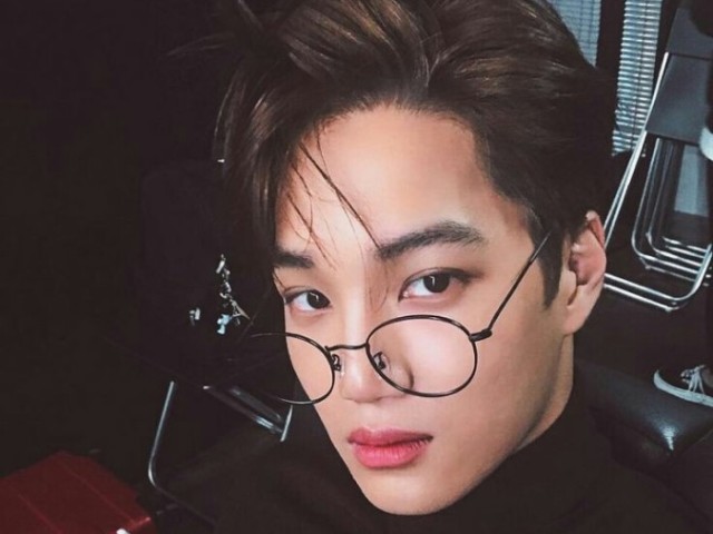 Jongin{Exo}