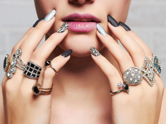 Qual cor de esmalte melhor te representa?
