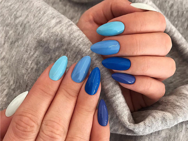 Azul
